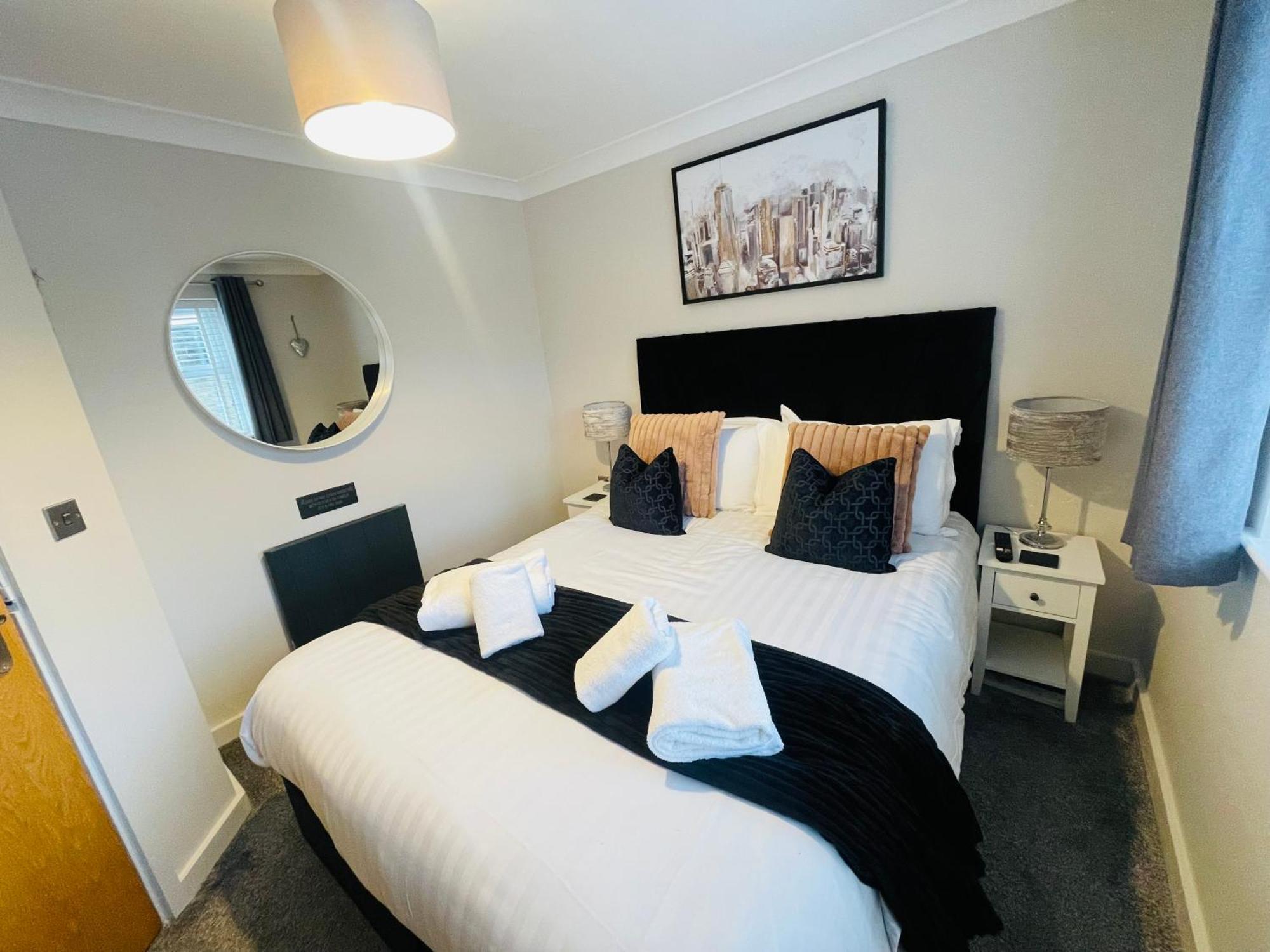 Ferienwohnung The Mowbray Harrogate Exterior foto